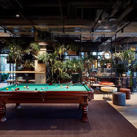 Hotel Me And Kiel, By Hyatt 4*