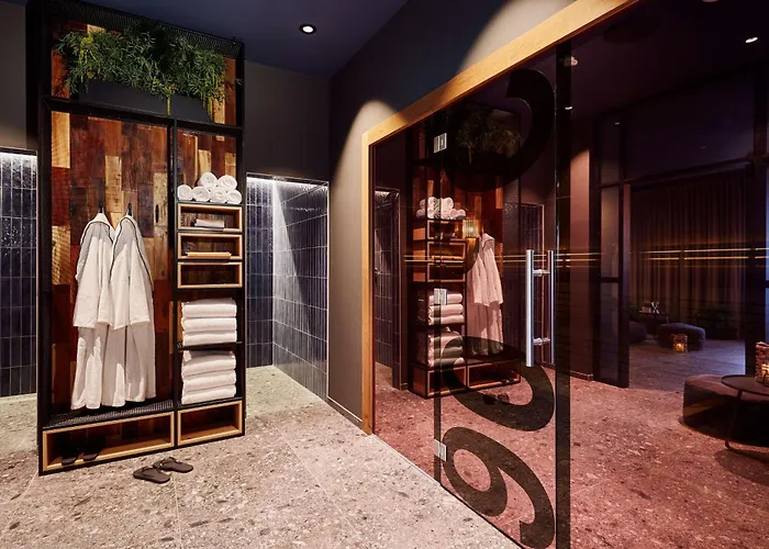 Me And Kiel, By Hyatt Kiel