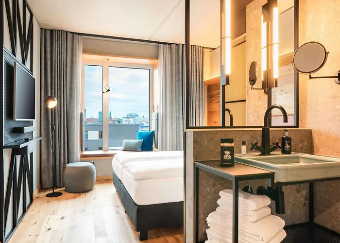 Me And Kiel, By Hyatt