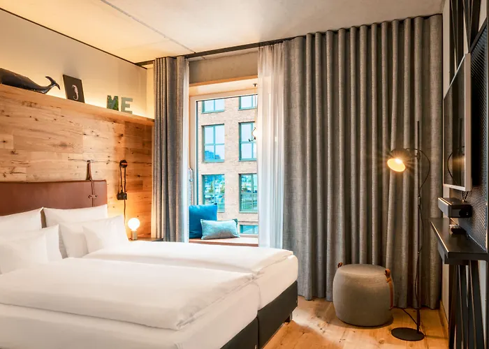 Me And Kiel, By Hyatt 4* Kiel